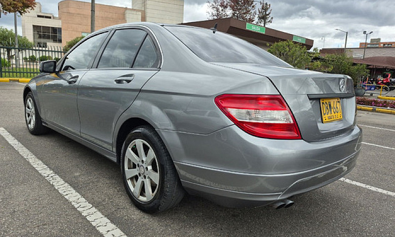 Mercedes Benz C180 K...