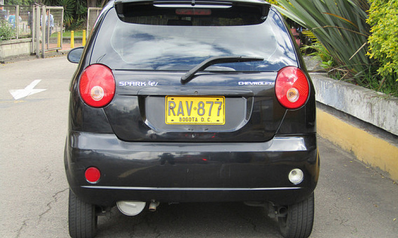 Chevrolet Spark 1.0 ...