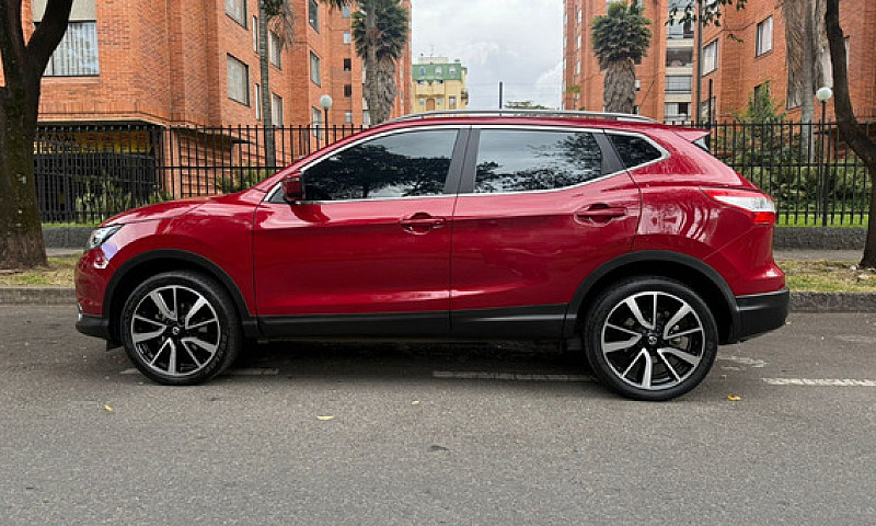 Nissan Qashqai 2.0 E...