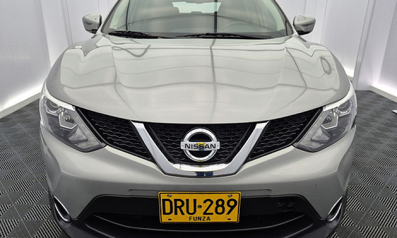 Nissan Qashqai 2.0 E...