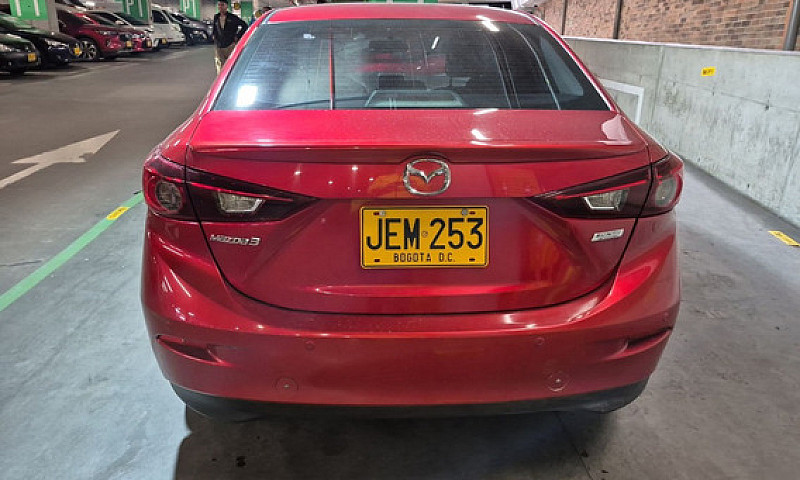 Mazda 3 2.0 Touring ...