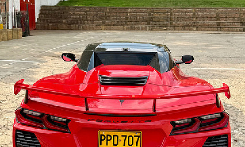 Chevrolet Corvette C...