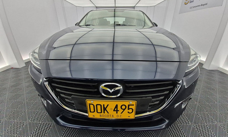Mazda 3 2.0 Touring ...