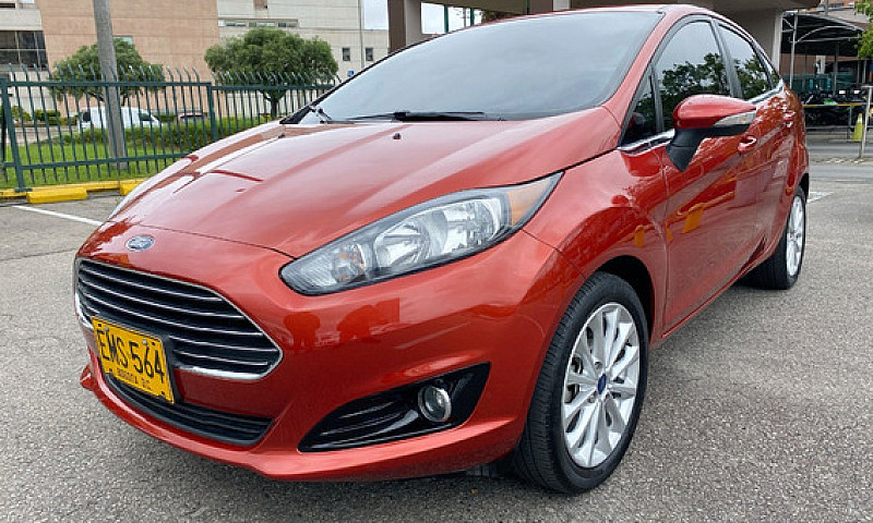 Ford Fiesta 1.6 Tita...