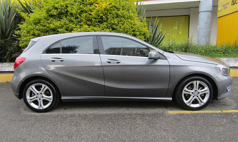 Mercedes Benz Clase ...