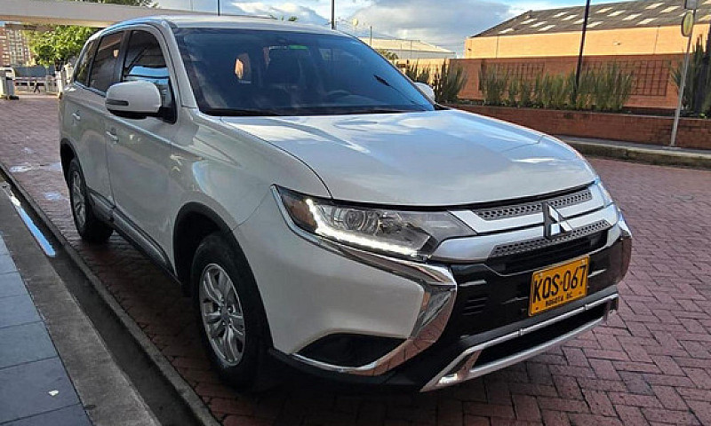 Mitsubishi Outlander...