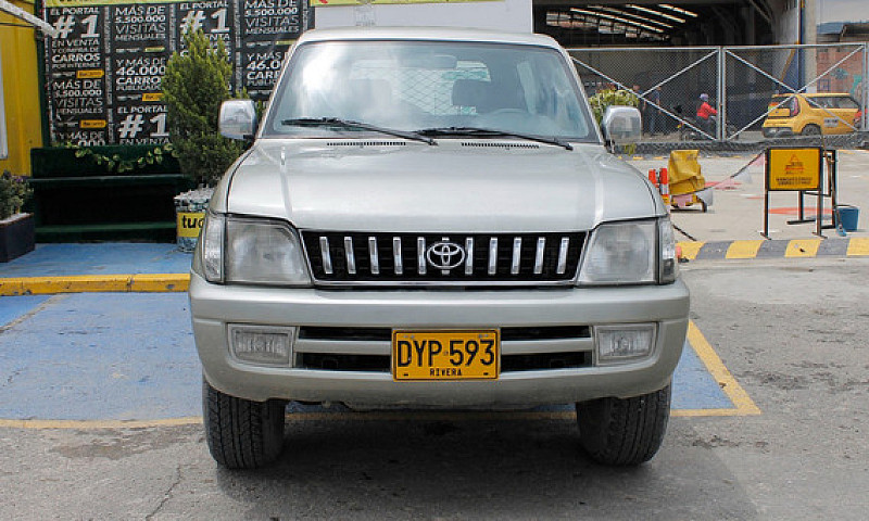 Toyota Prado 2.7 Sum...