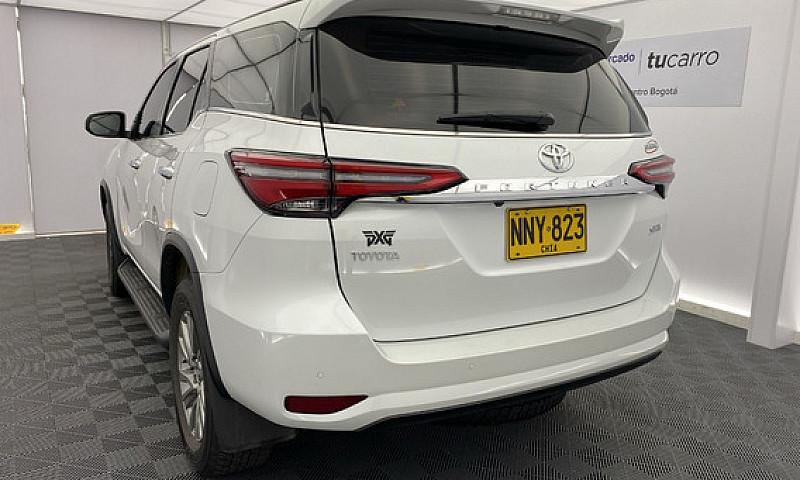 Toyota Fortuner...