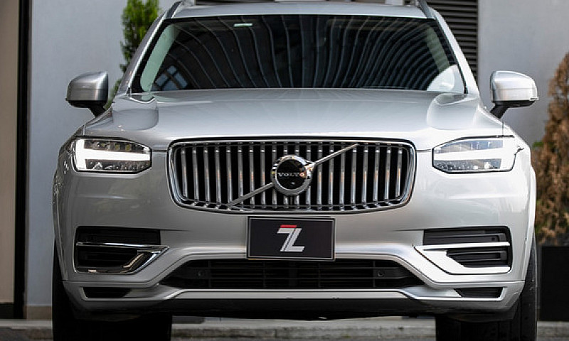 Volvo Xc90 T8...