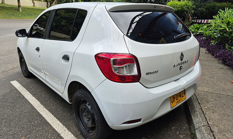 Renault Sandero 1.6 ...