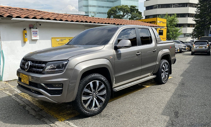 Volkswagen Amarok 3....