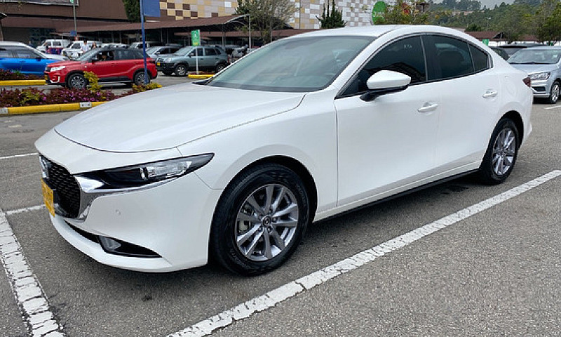 Mazda 3 2.0 Touring ...