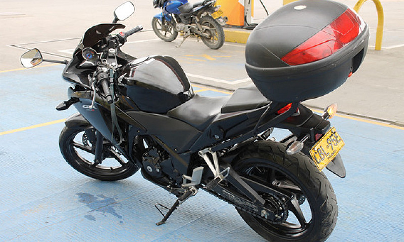 Honda Cbr 250 Rd...