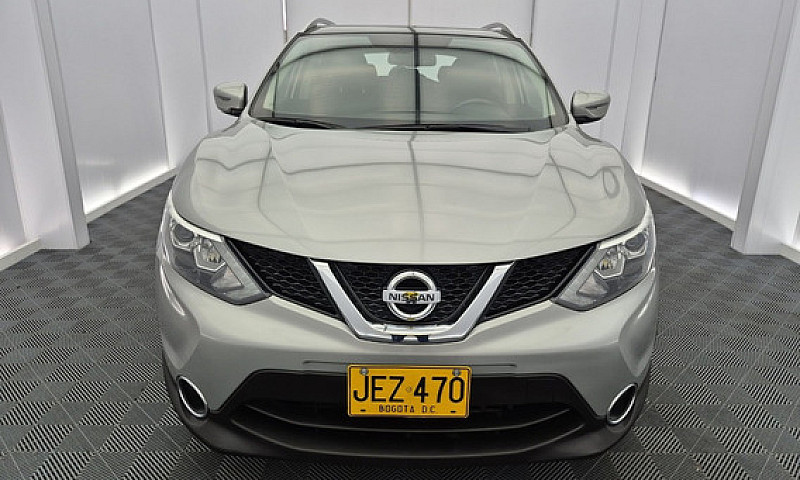 Nissan Qashqai 2.0 E...