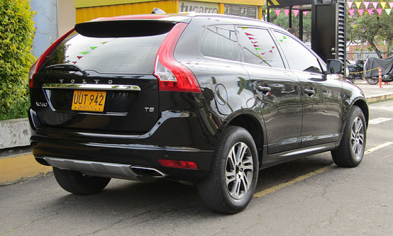 Volvo Xc60 2.0 T5...