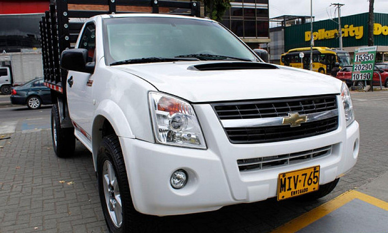 Chevrolet D-Max Esta...