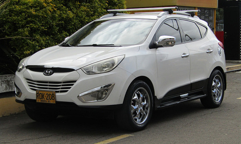 Hyundai Tucson Ix-35...