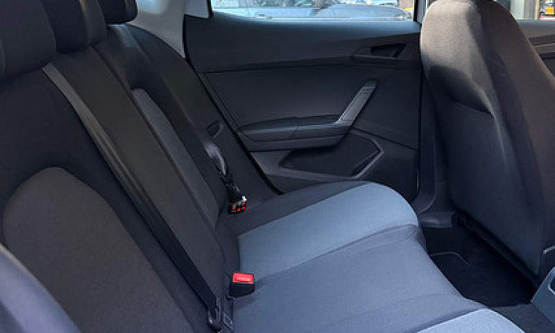 Seat Arona 1.6 Refer...