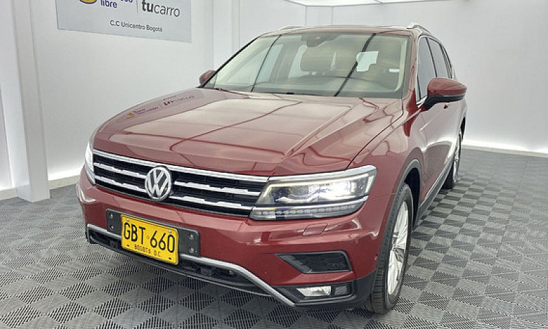 Volkswagen Tiguan Al...