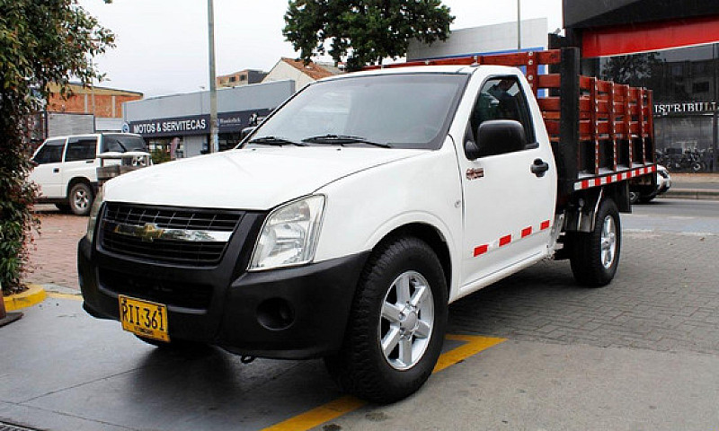 Chevrolet D-Max Esta...