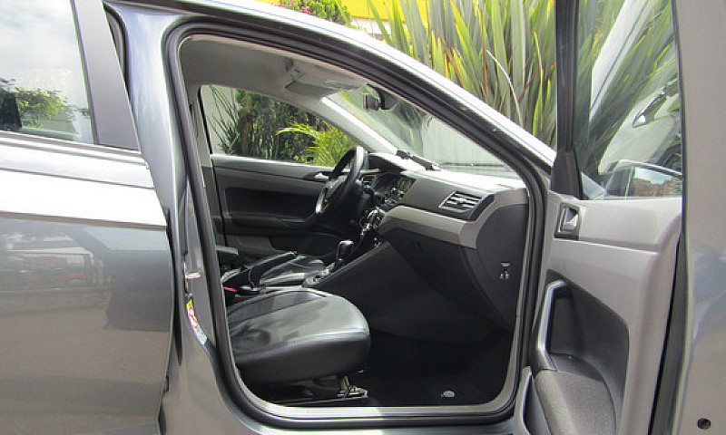 Volkswagen Polo 1.6 ...