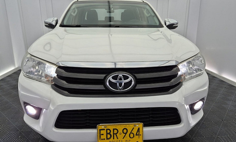 Toyota Hilux 2.4 4X4...