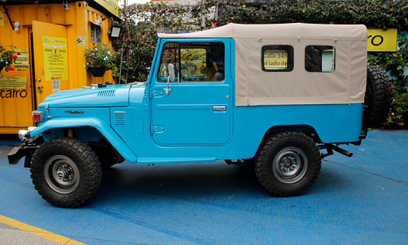 Toyota Fj 1973 Fj 43...