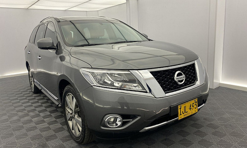 Nissan Pathfinder 3....