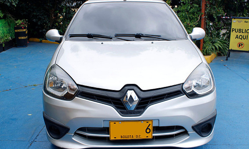 Renault Clio Style 2...