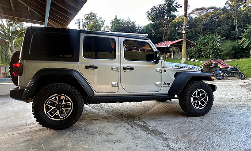 Jeep Wrangler 2.0 Ru...
