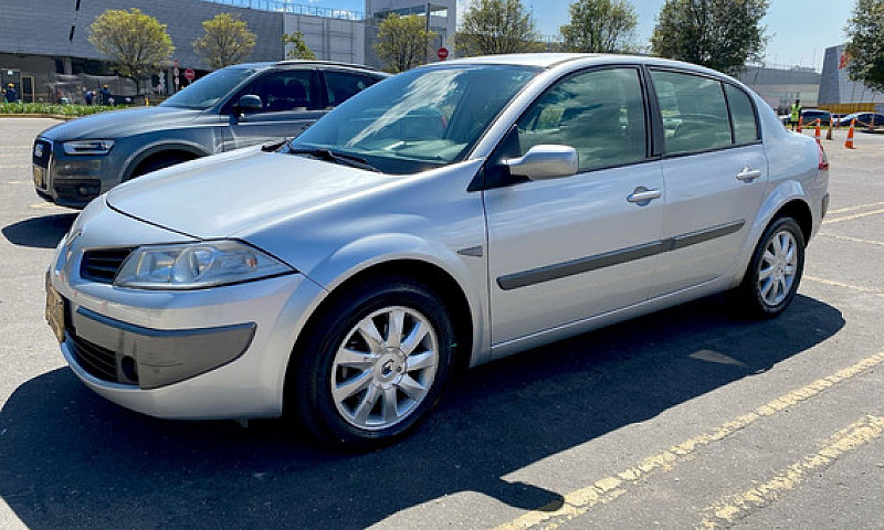 Renault Megane 2.0 E...