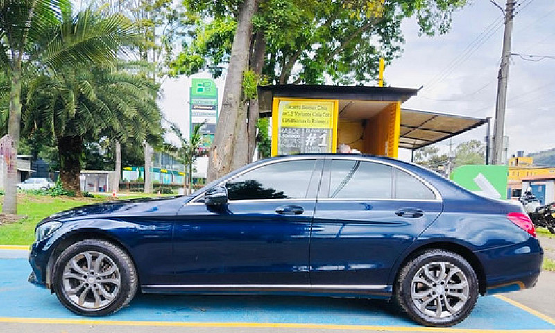 Mercedes-Benz C 180 ...