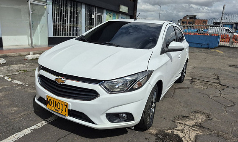 Chevrolet Onix 1.4 L...