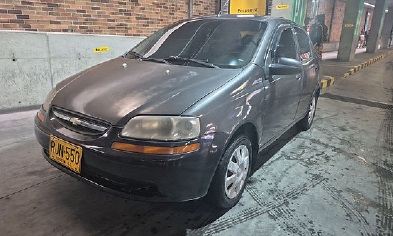 Chevrolet Aveo 1.5 F...