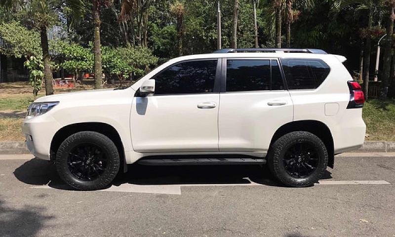 Toyota Prado Txl 2.8...