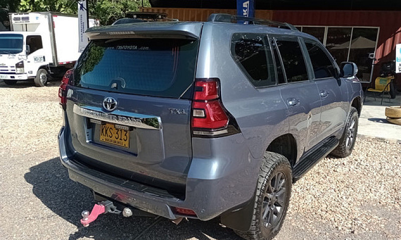 Toyota Prado 4.0 Tx-...