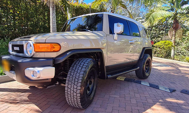 Toyota Fj Cruiser Fj...
