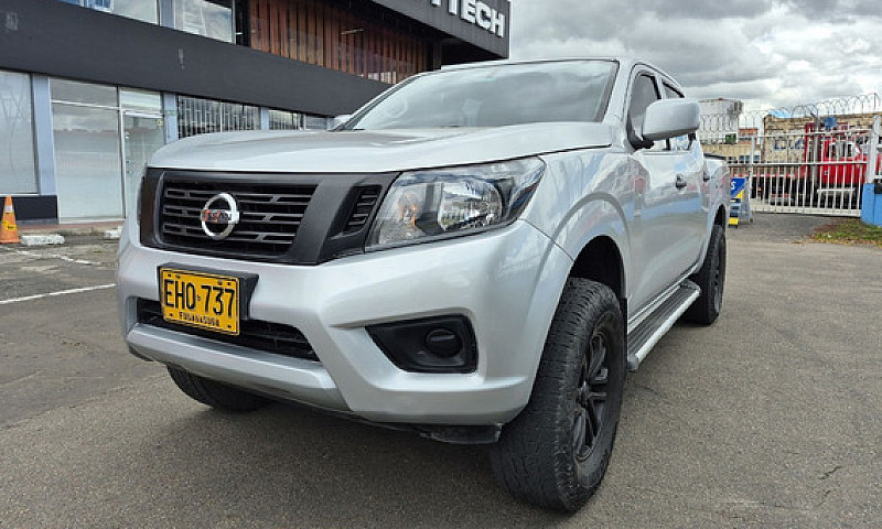 Nissan Frontier 2.5 ...