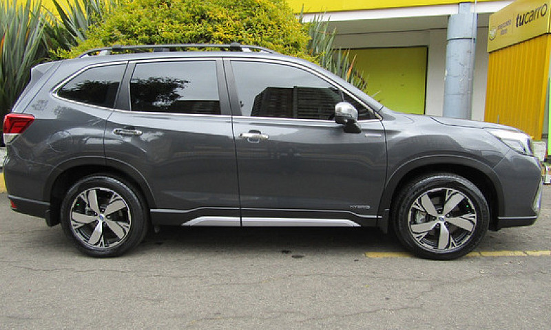 Subaru Forester 2.0 ...