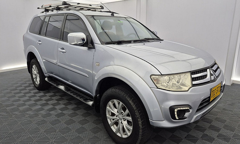 Mitsubishi Nativa 2....