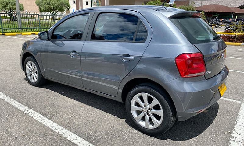 Volkswagen Gol 1.6 C...
