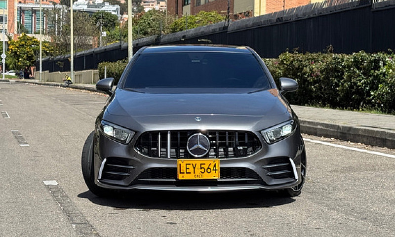 Mercedes-Benz Amg 2....