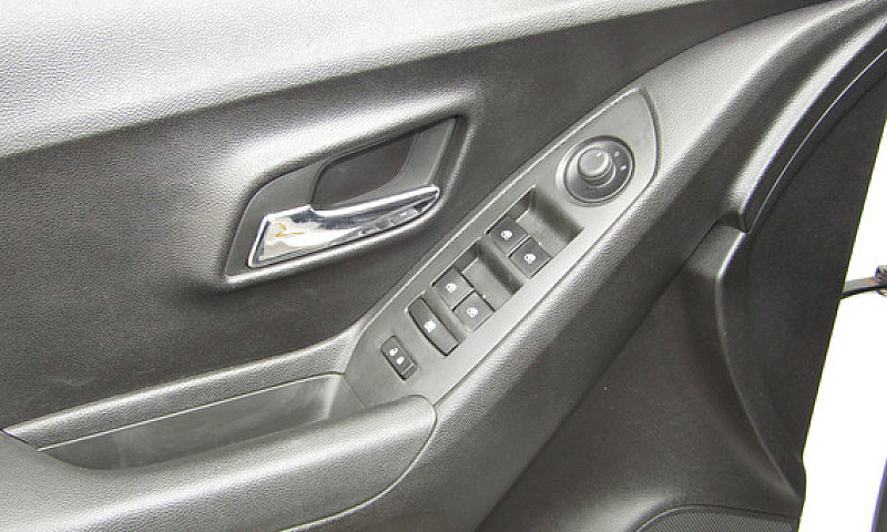 Chevrolet Tracker 1....