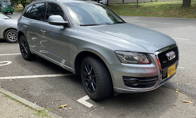 Audi Q5 3.0 Tdi S-Tr...