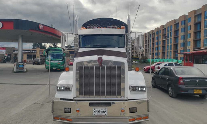 Kenworth T800 2007  ...