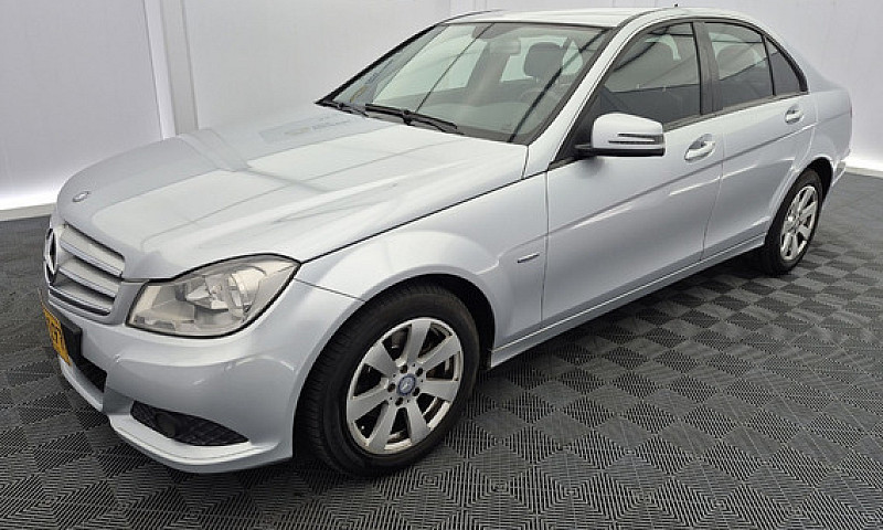 Mercedes-Benz Clase ...