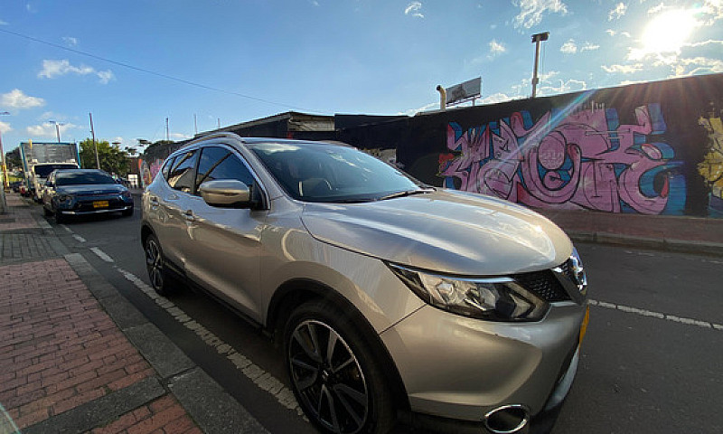 Nissan Qashqai 2.0 E...
