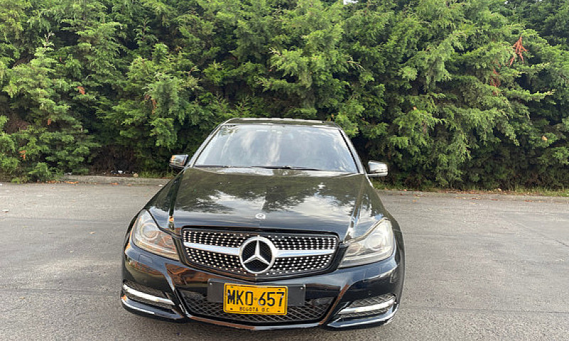 Mercedes-Benz Clase ...