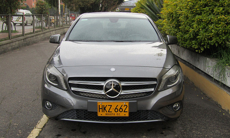 Mercedes Benz Clase ...