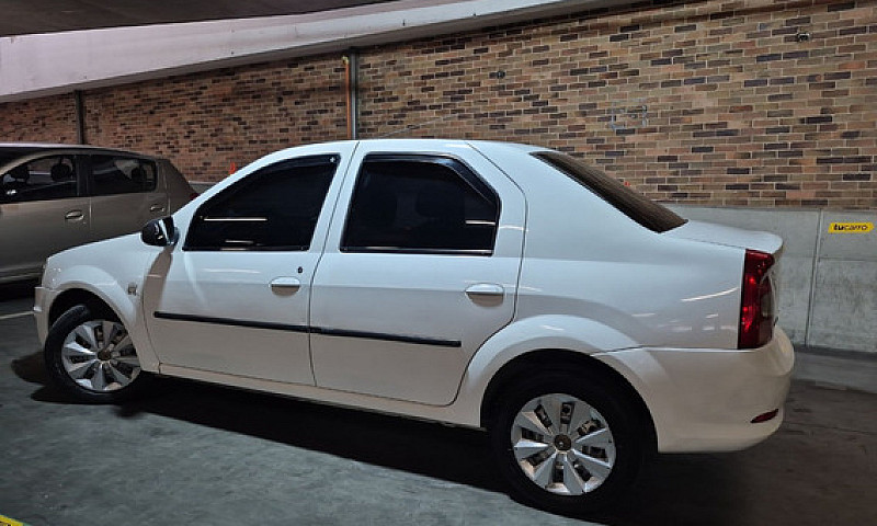 Renault Logan 1.4 Fa...